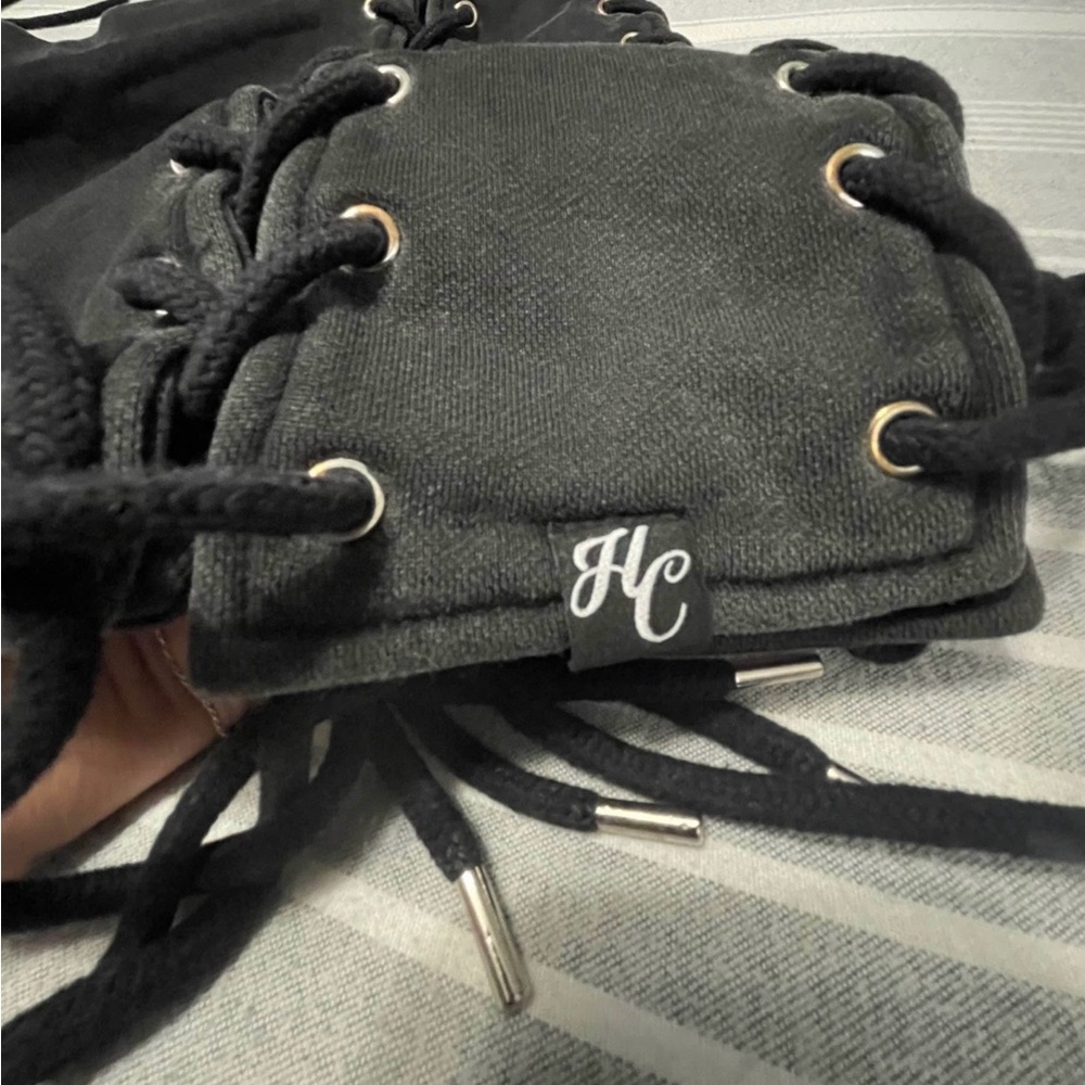 Hidden Cult lace up set - Picture 4 of 6